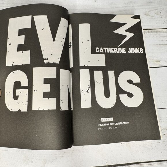 Catherine Jinks Evil Genius Genius Squad Genius Wars Books Lot 3 Kids YA Fiction - Picture 7 of 16